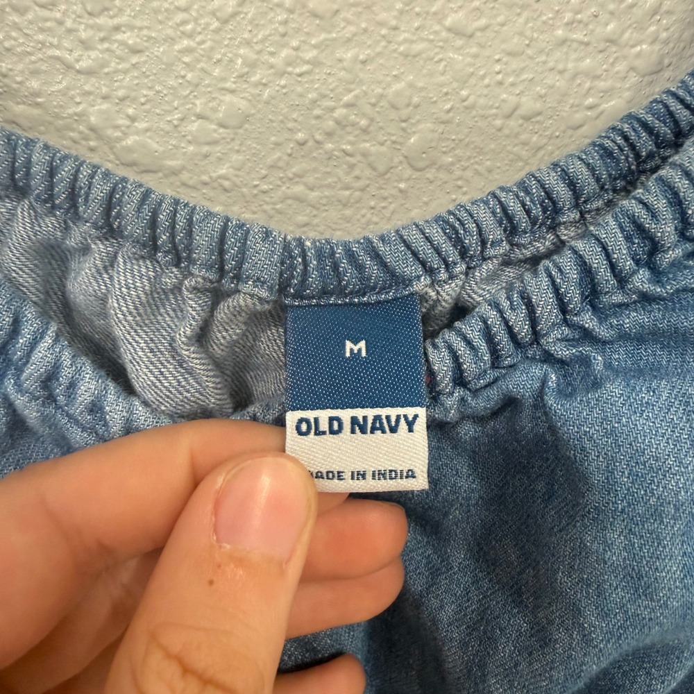 Old Navy Women Chambray Smocked Waist Wide Leg Jumpsuit Blue Medium Short Sleeve - Picture 2 of 7